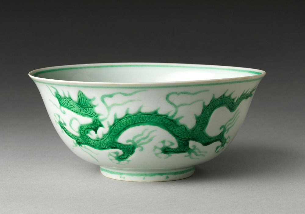 Bowl with Dragon