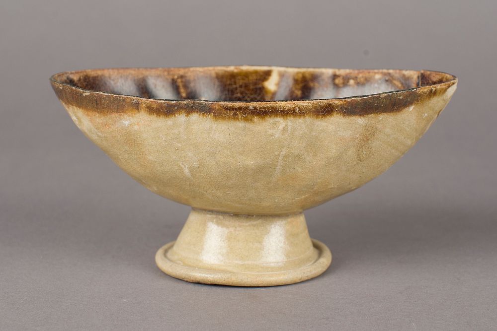 Footed Cup with Foliated Rim
