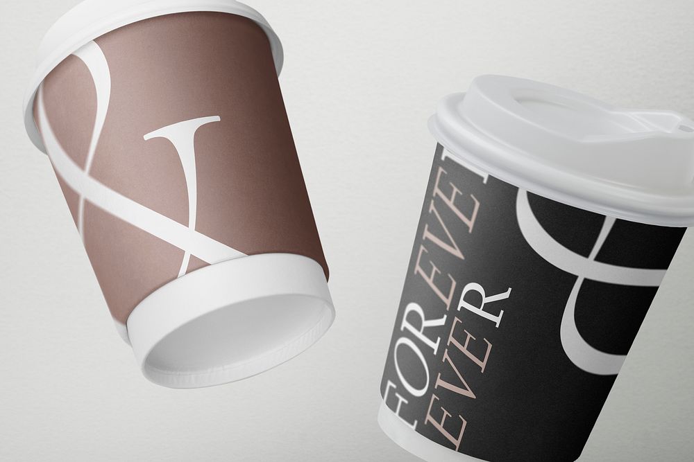 Floating paper cups mockup psd for coffee shop takeaway