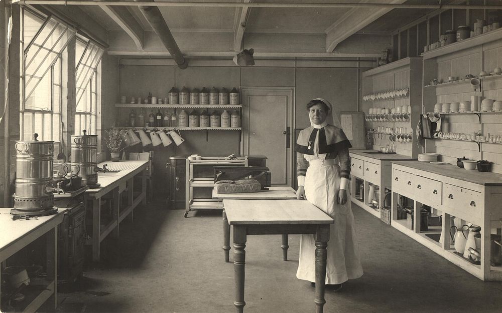 King George Military Hospital, A5-B5 ward kitchen, Sister Chapman (1915). Original public domain image from Flickr