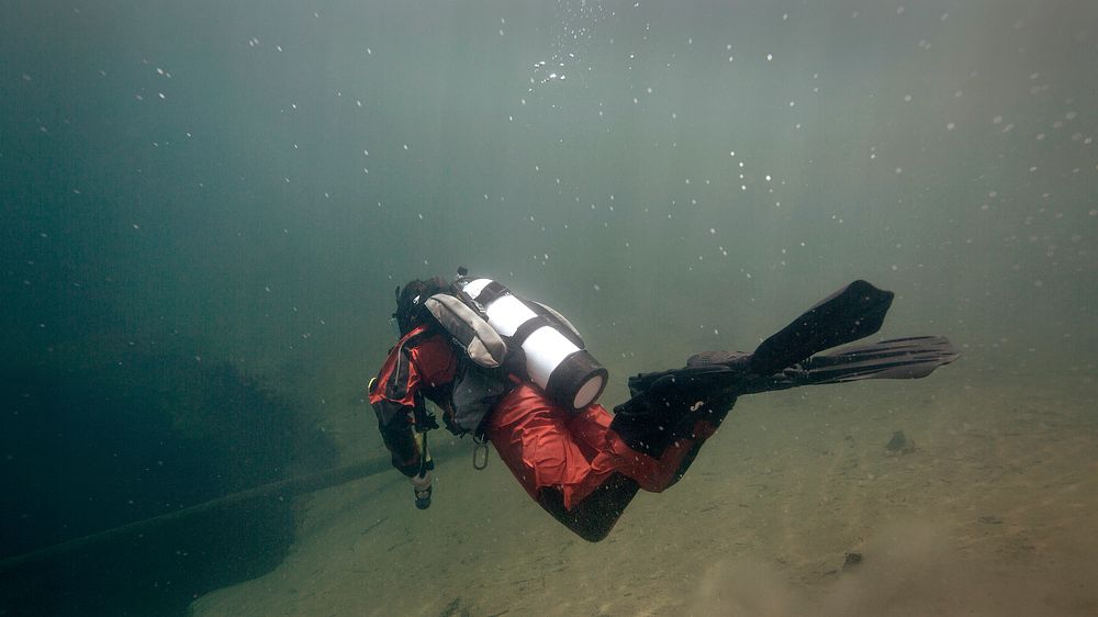 BORSTAR divers training in Panama City, Fla.