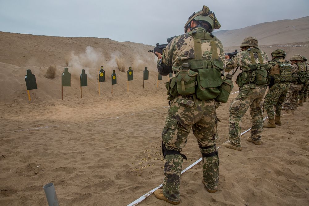 U.S., Peruvian, Colombian, and Mexican Marines perform shooting drills as part of UNITAS 2017 at Ancon, Peru, July 20, 2017.
