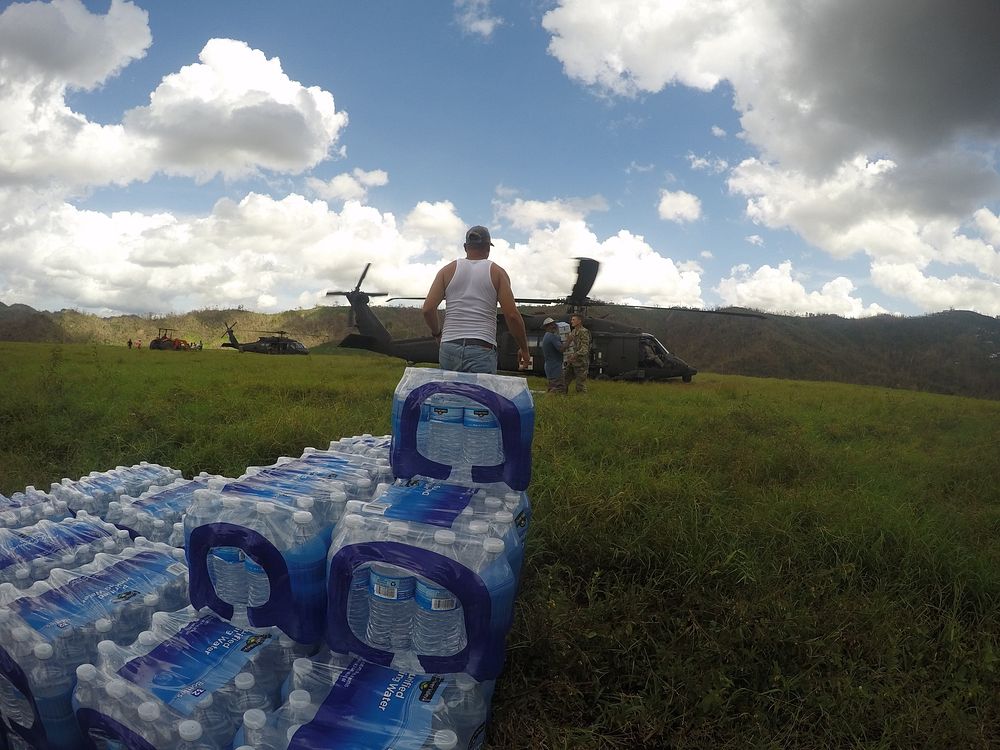 A U.S. Army UH-60M Blackhawk helicopter assigned to the 1st Armored Division Combat Aviation Brigade delivered food, water…