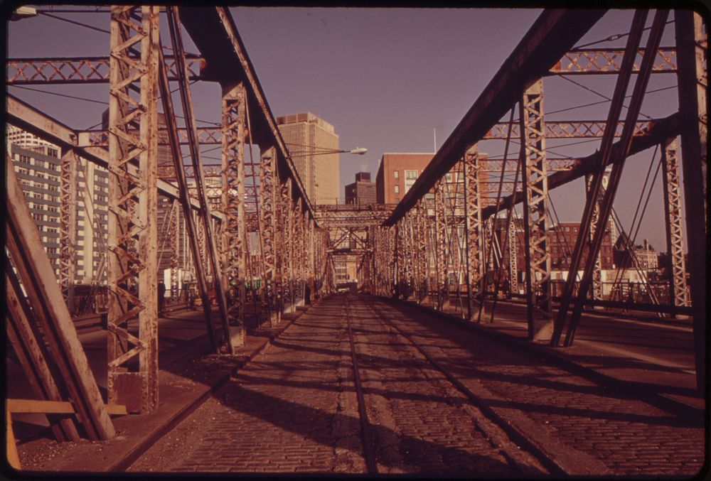 Old Bridge on Northern Avenue 05/1973. Photographer: Halberstadt, Ernst, 1910-1987. Original public domain image from Flickr