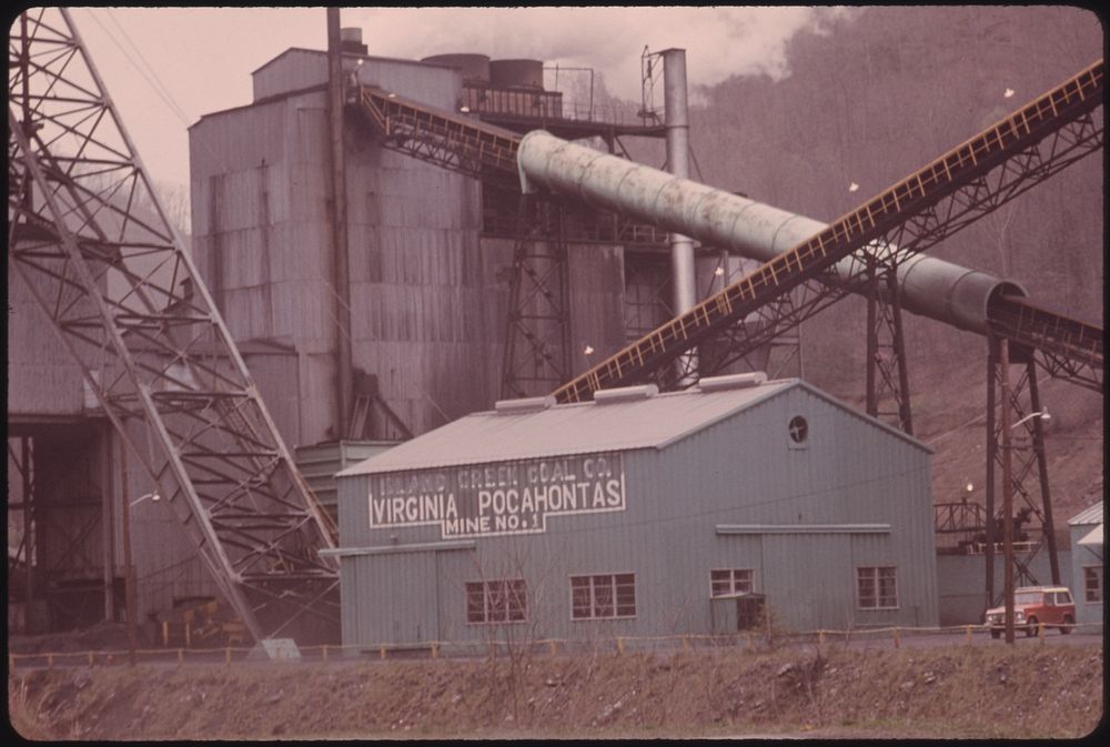 Cleaning Plant at Virginia-Pocahontas Coal Company Mine #1 near Richlands, Virginia.