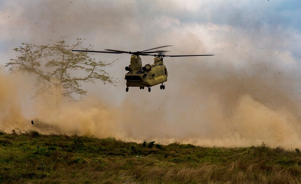 A U.S. Army CH-47 Chinook helicopter makes an approach during Exercise Cobra Gold 2018 at Camp Ban Chen Khrem in the Kingdom…