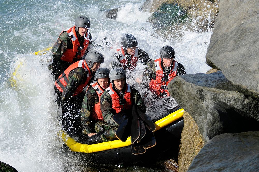Students from Basic Underwater Demolition/SEAL (BUD/S) Class 281 participate in Rock Portage training at Coronado Island…