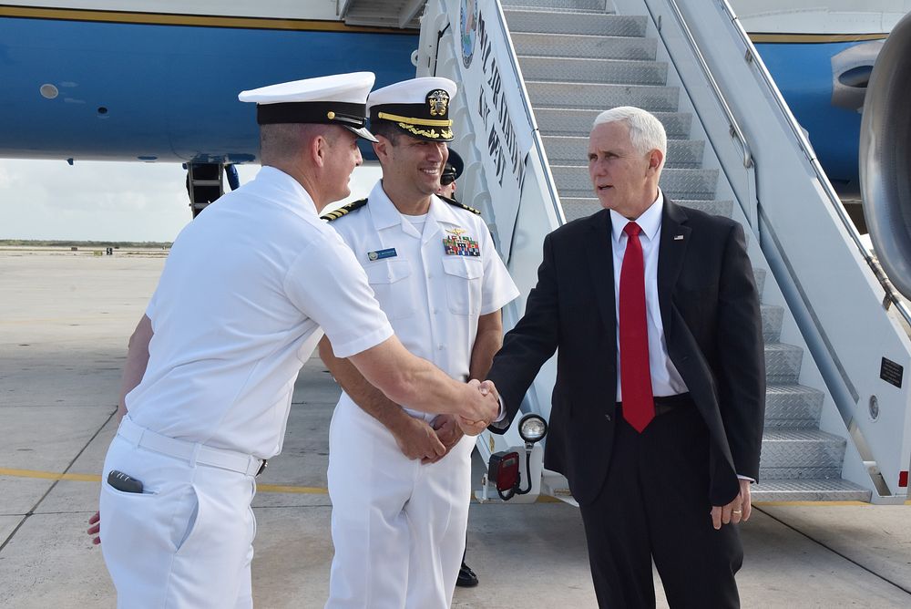 190201-N-KM072-008 KEY WEST, Fla. (Feb. 1, 2019) Vice President Pence and his wife, Karen, landed in Air Force Two at Boca…