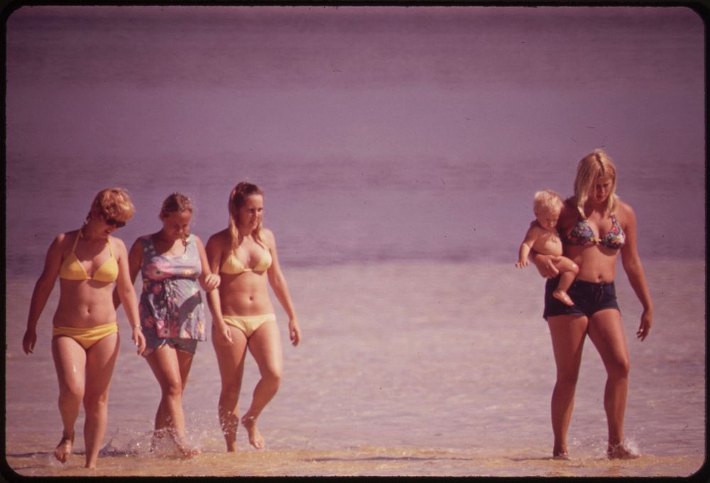 Tourists at the Public Beach near Long Key in the Central Florida Keys. Photographer: Schulke, Flip, 1930-2008. Original…