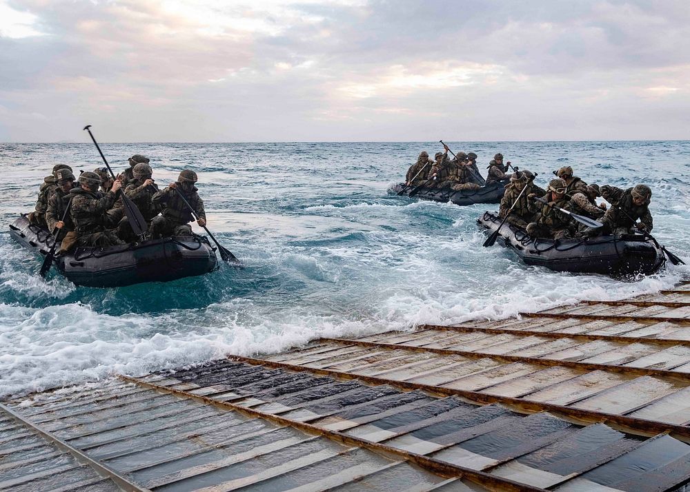 U.S. Marines with the 31st Marine Expeditionary Unit (MEU) launch in Combat Rubber Raiding Crafts (CRRC) from the stern gate…