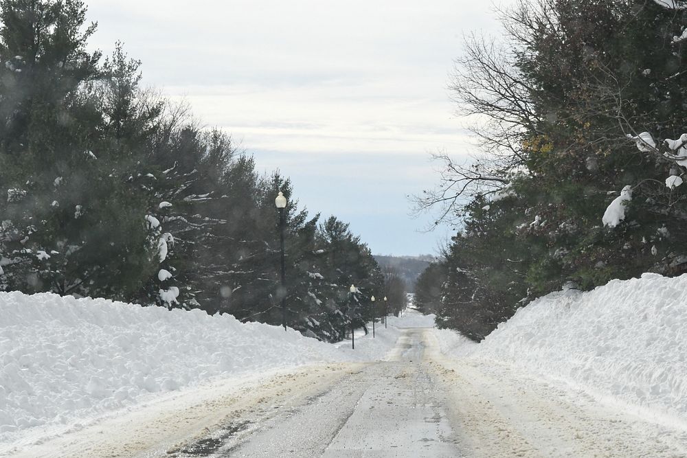 Lake Effect Storm, thick snow.