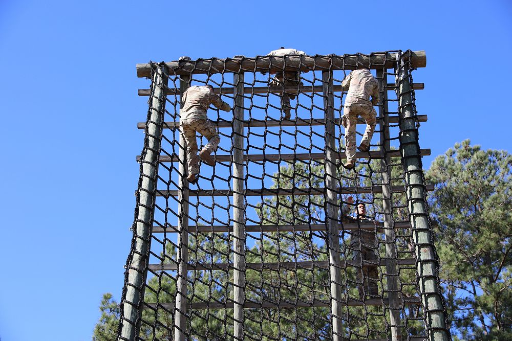 3rd BCT Air Assault Course- | Free Photo - rawpixel