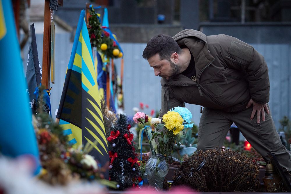 The President honored the memory of fallen Ukrainian soldiers. The ceremony took place on the Mars field of Lychakiv…