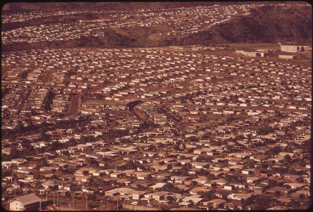 Pearl City, on the west side of Honolulu, is the fastest growing area in all of Hawaii, October 1973. Photographer: O'Rear…