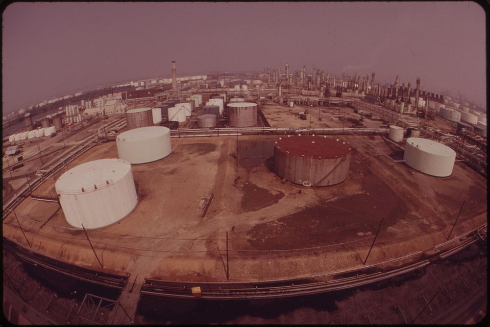 Gulf Refinery - From The Penrose Bridge, August 1973. Photographer: Swanson, Dick. Original public domain image from Flickr