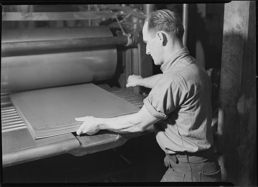Mt. Holyoke, Massachusetts - Paper. American Writing Paper Co. Pressing, 1936. Photographer: Hine, Lewis. Original public…