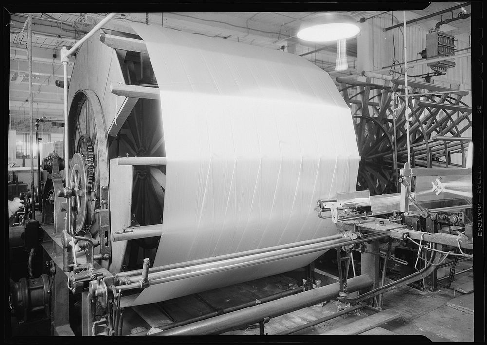 Textiles. Jackson Winding and Warping Company. Picture of a Sipp-Eastwood DY type of High Speed Warper, June 1937.…