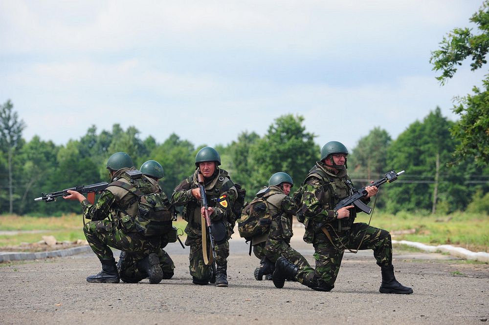Romanian soldiers participate in counter improvised explosive device training with Canadian Forces instructors during…