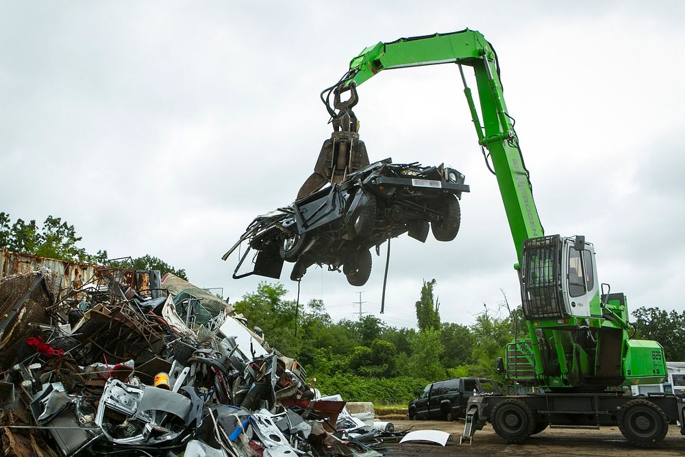 Land Rover Destruction