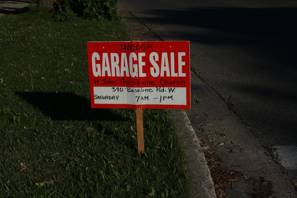 Garage Sale sign