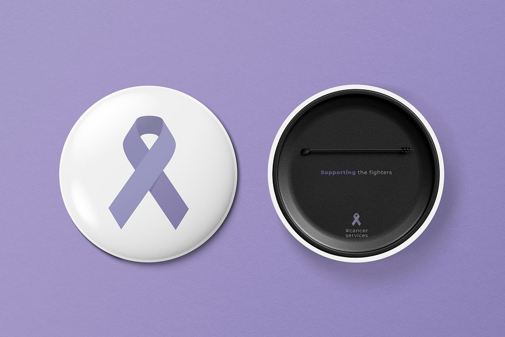 Pin badge mockup, World Cancer Day awareness with purple ribbon psd