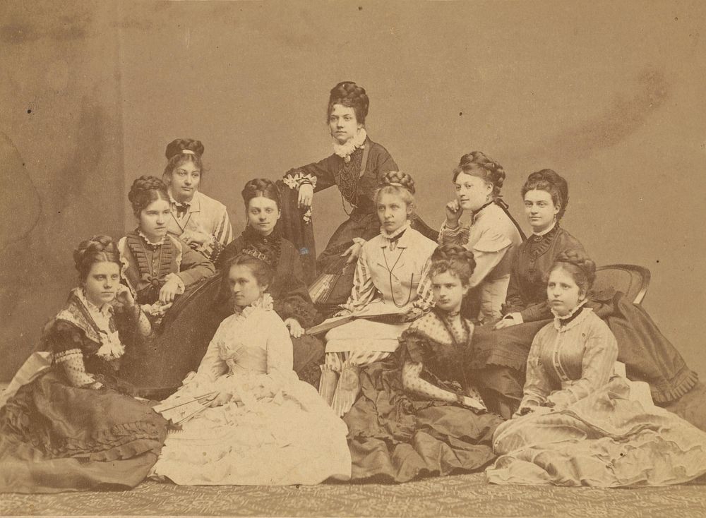 Group portrait of girls