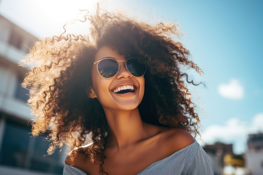 Smiling young black woman sunglasses | Free Photo - rawpixel