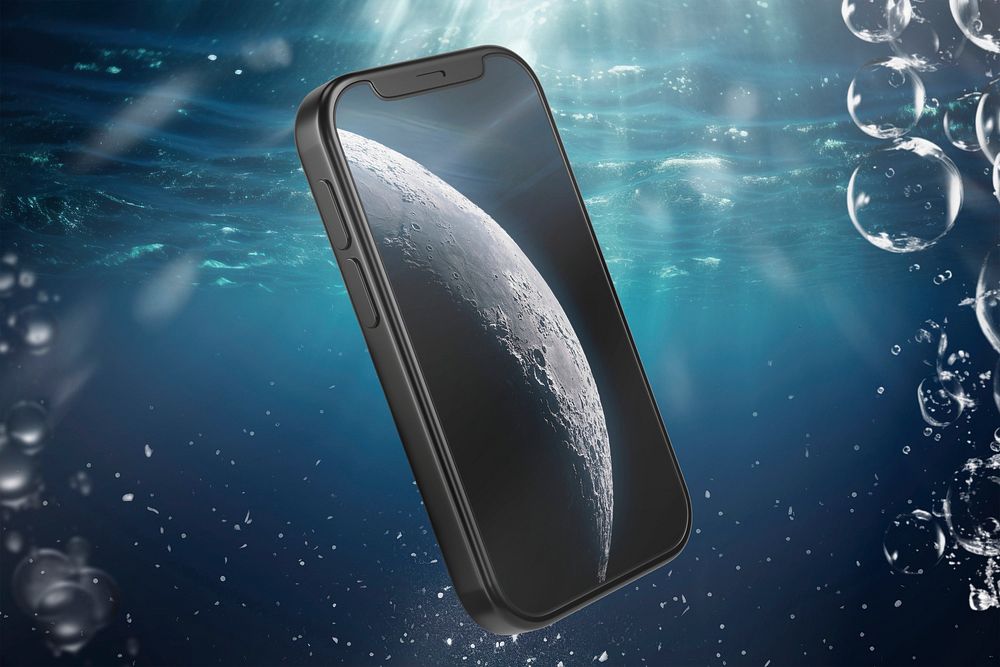 Underwater phone mockup, digital device psd