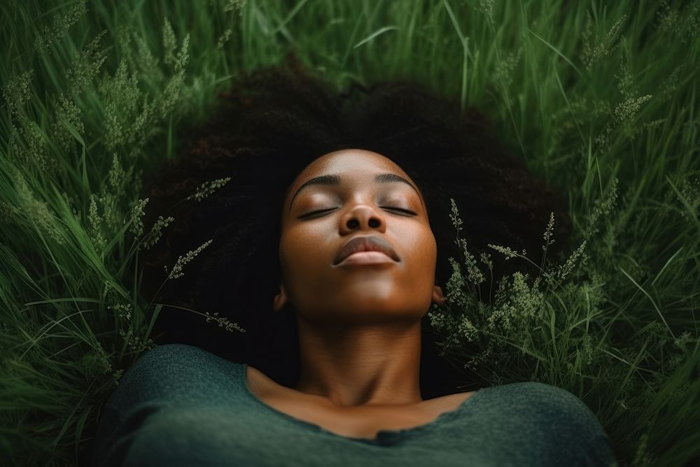 African American girl portrait outdoors | Premium Photo - rawpixel