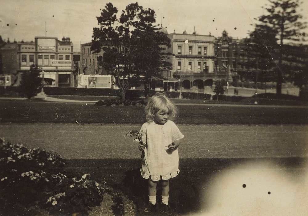 Helen Hitchings as a child?? (circa 1925).