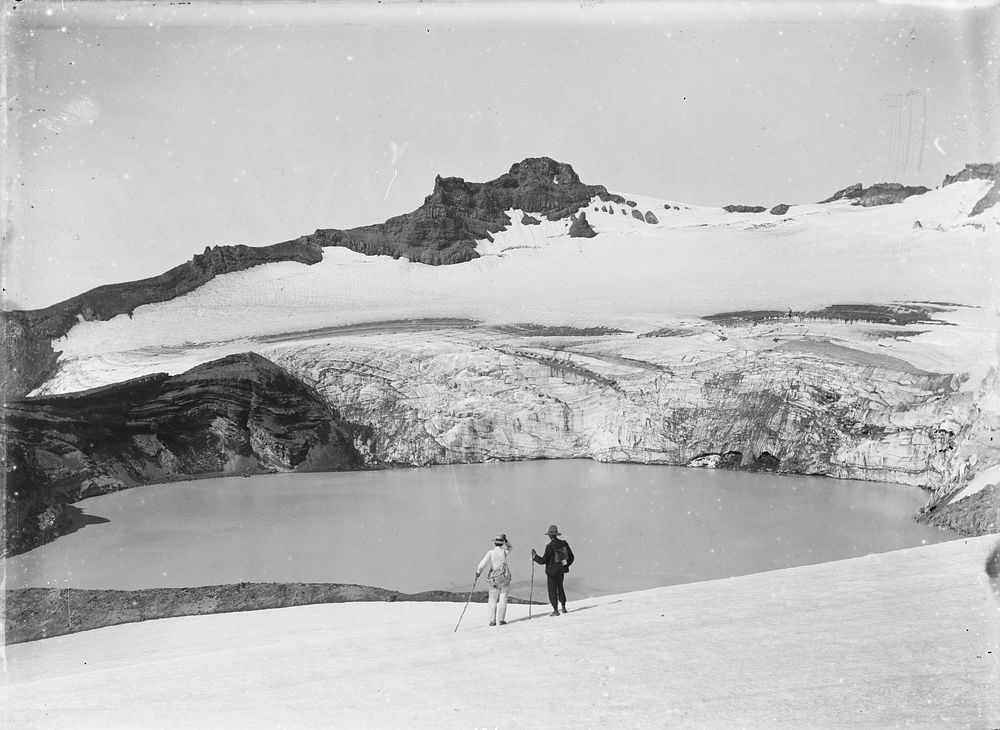 Tongariro National Park - 1929 (1929) by Leslie Adkin.