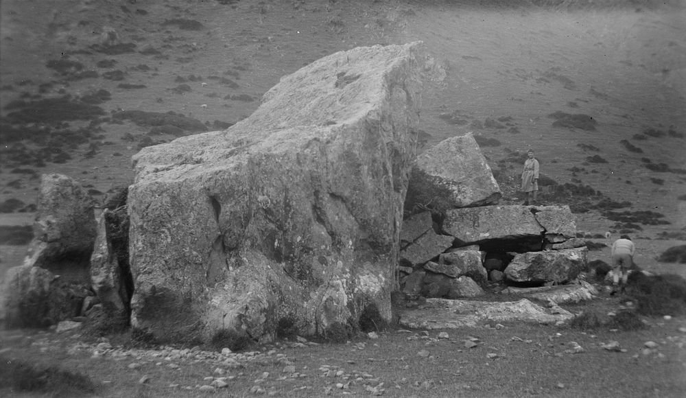 Second visit to Putangirua Pinnacles, Maori sites etc ... (12 April 1952) by Leslie Adkin.