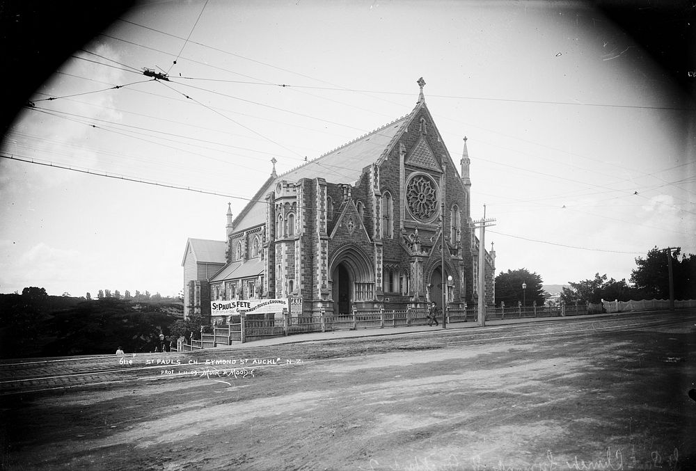 St Pauls church, Symonds St, Auckland, New Zealand (circa 1909) by Muir and Moodie.