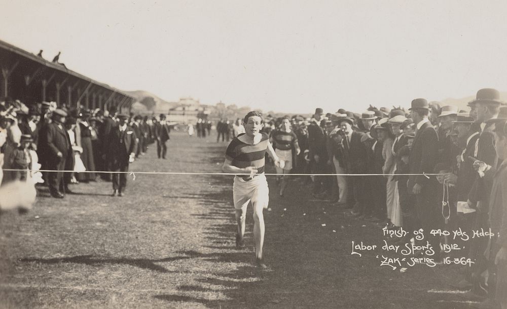 Finish of 440 yards handicap, Labour Day Sports (29 October 1912) by Zak Joseph Zachariah.