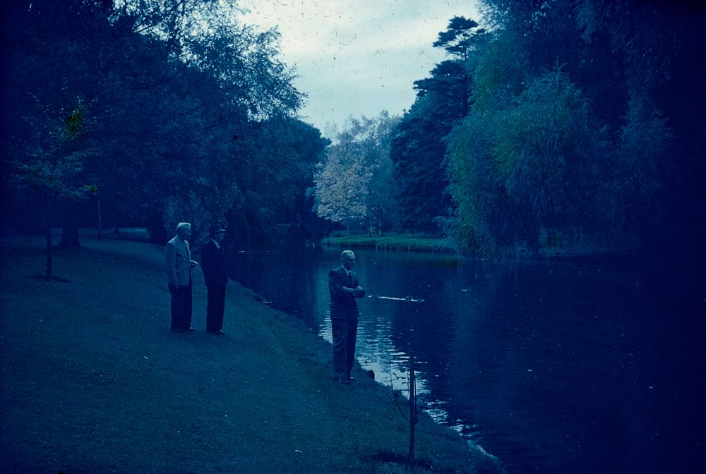 The Avon, Christchurch (24 March 1959-13 April 1959) by Leslie Adkin.
