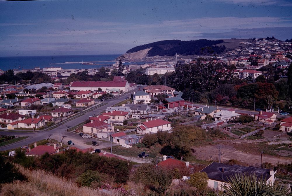Oamaru from Hospital Hill .... (24 March 1959-13 April1959) by Leslie Adkin.