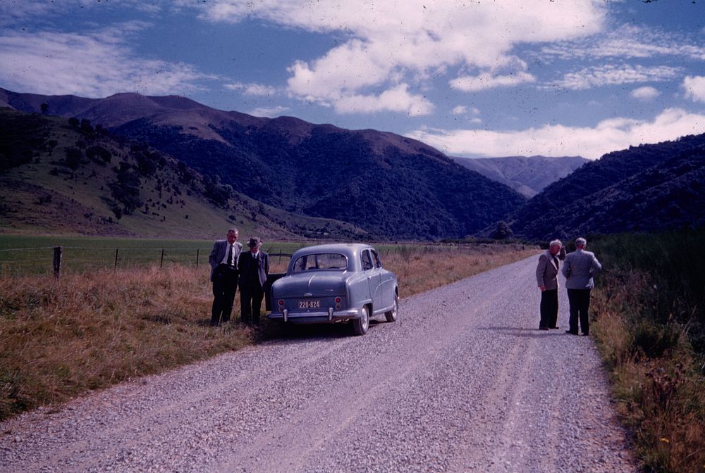 Visit to Waimate & district .... (24 March 1959-13 April 1959) by Leslie Adkin.