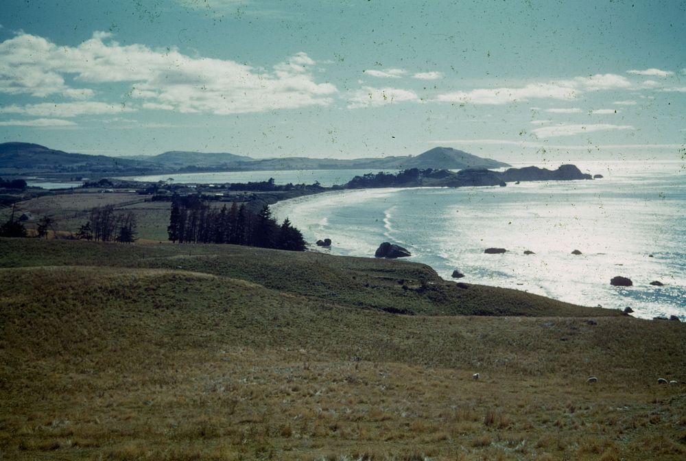 View from hillslopes near Puketeraki showing Karitane (Huri-awa) Peninsula, Waikouaiti Roads and Cornish Head beyond - a…