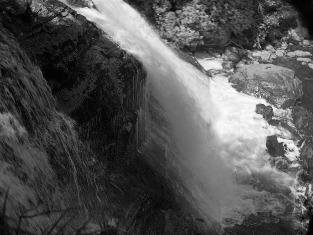 Waikaremoana, January 1936 trip : Waterfalls by J W Chapman Taylor.