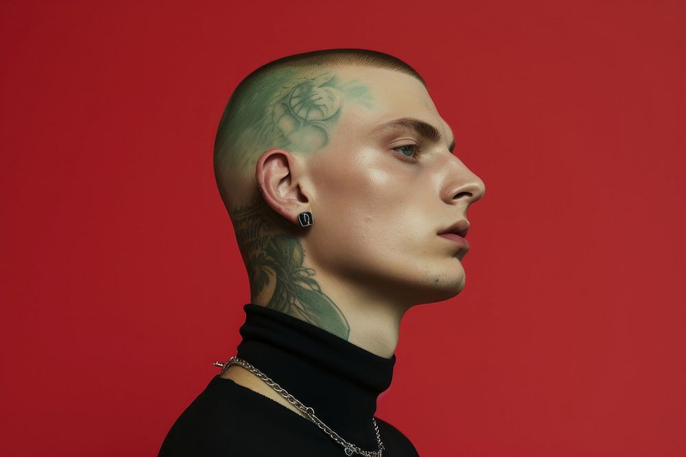 Skinhead Woman Images | Free Photos, PNG Stickers, Wallpapers