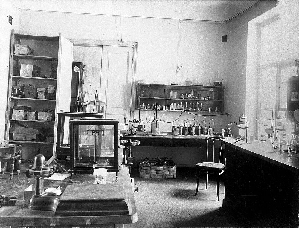 The chemical room in the Physiology Department at the Imperial Institute of Experimental Medicine, St Petersburg.…