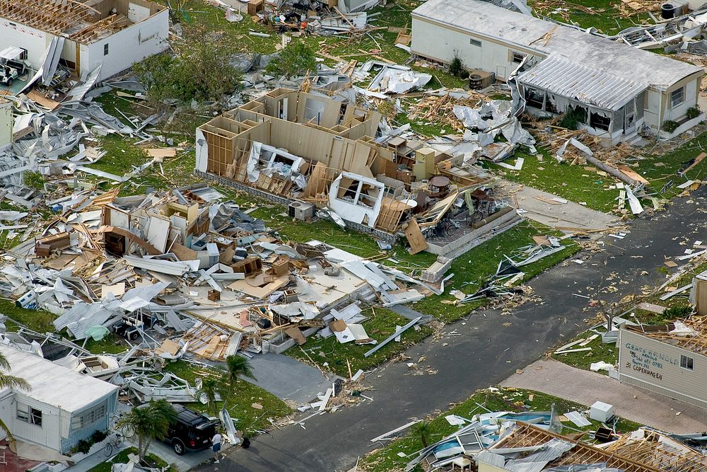 Aerial image of destroyed homes in Punta Gorda (USA), following hurricane Charley.
