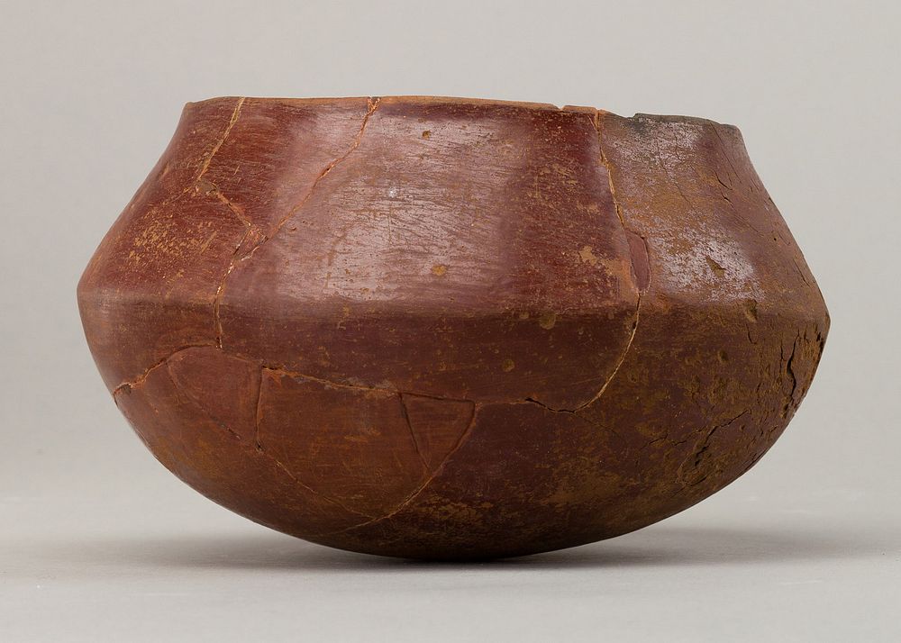 Red polished ware bowl