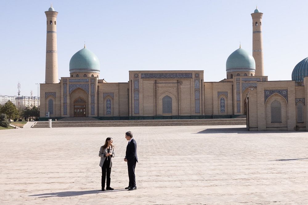 Secretary Blinken Visits the Khast-ImamSecretary of State Antony J. Blinken visits the Khast-Imam in Tashkent, Uzbekistan…