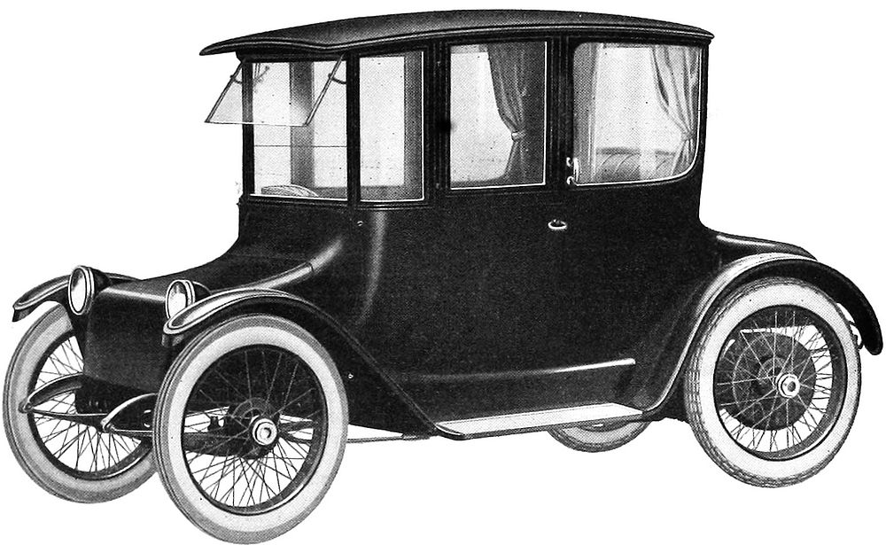 “This is the $1775 Detroit Electric,” with a range of 80–90 miles per charge, and a top speed of 24 miles per hour.