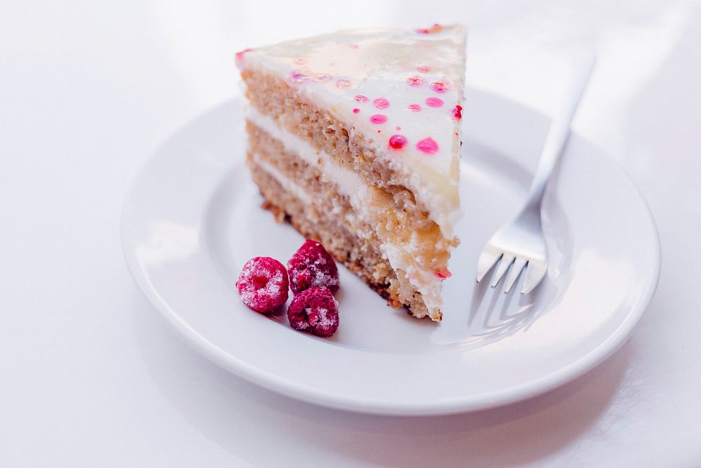 Raspberry Cake slice image, free public domain CC0 photo.
