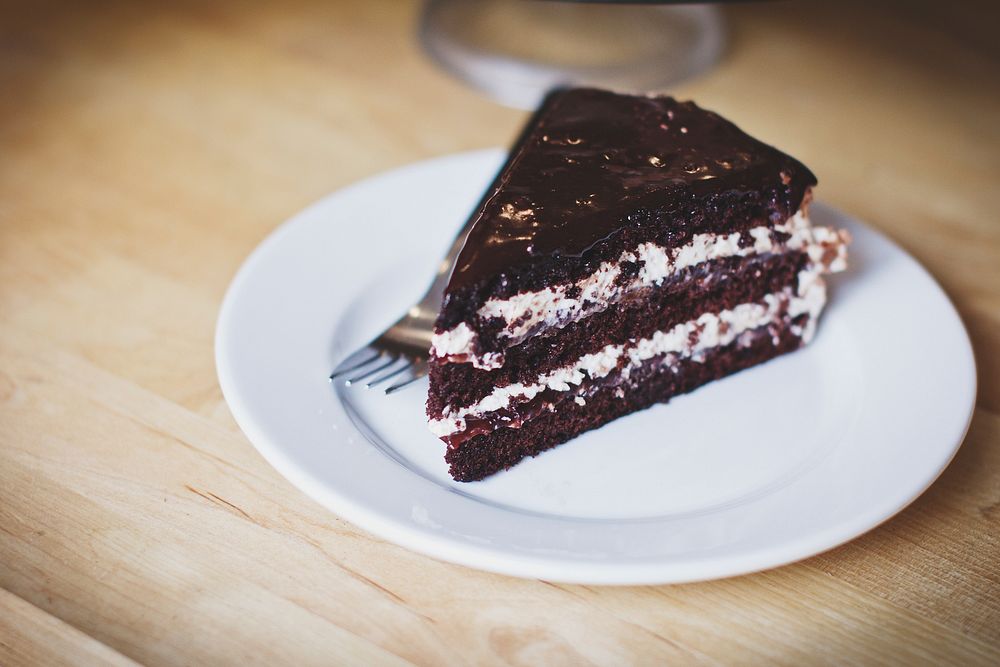 Free chocolate cake slice image, public domain CC0 photo.