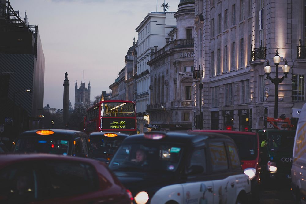 Traffic in London, free public domain CC0 photo