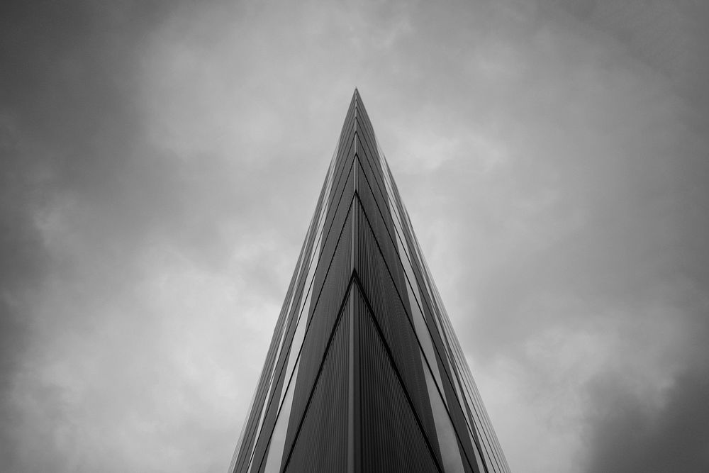 Modern Skyscraper in London, free public domain CC0 image.