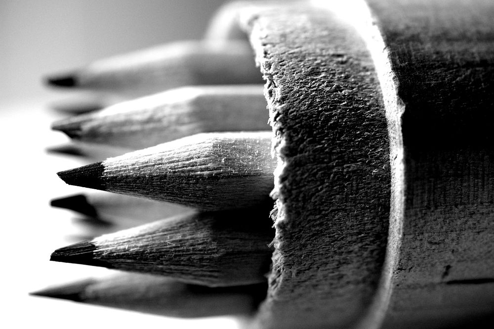 Pencils macro photography, free public domain CC0 photo